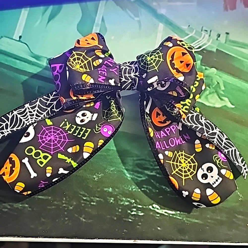 Halloween 🎃 Hair bow